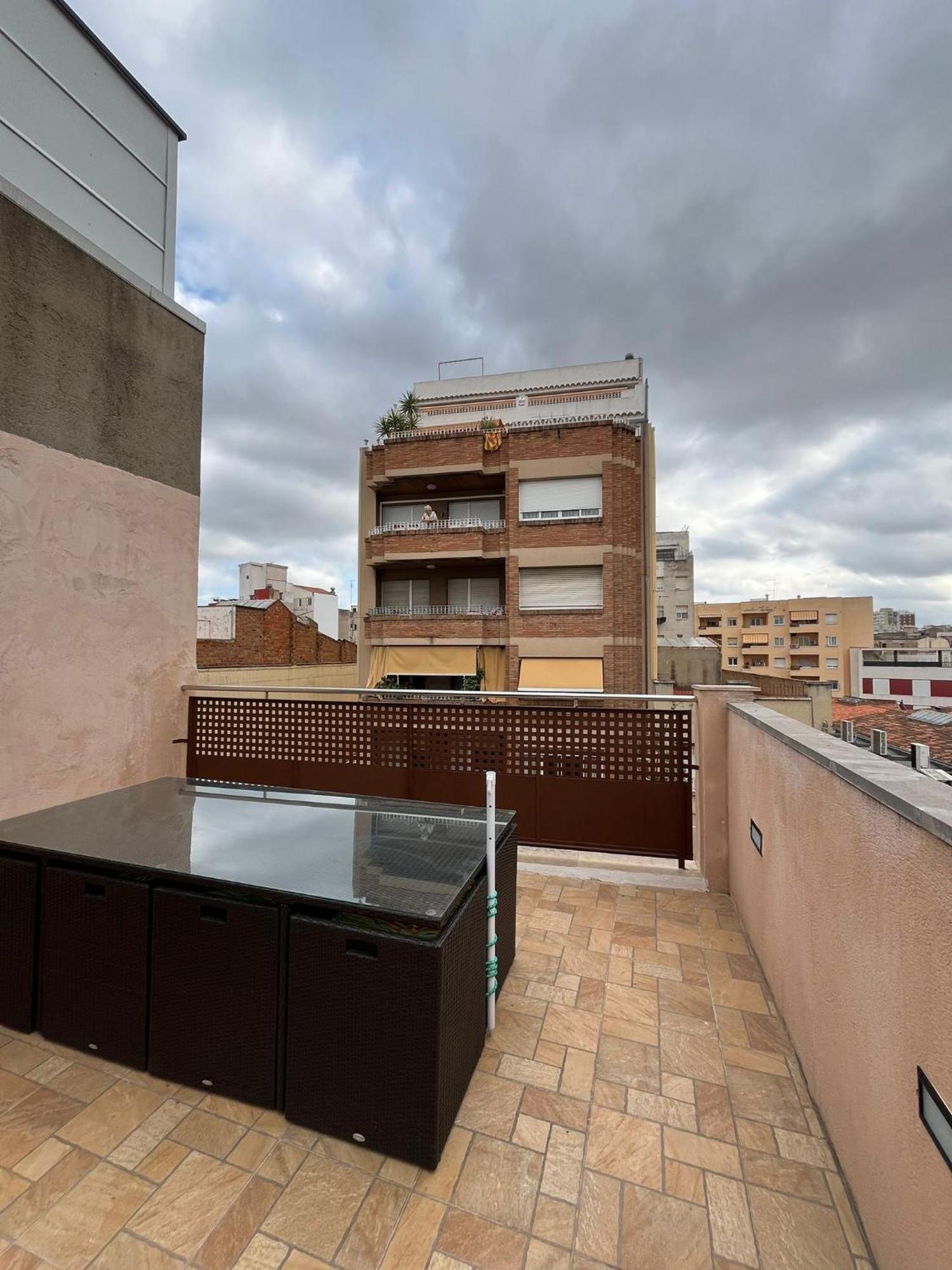 Vila Casa Centrica En Reus Exteriér fotografie